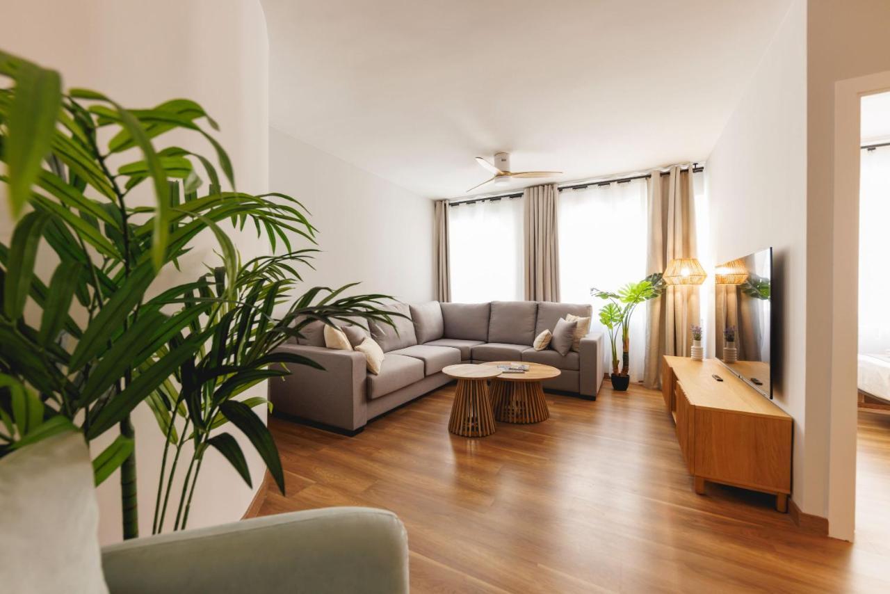 Bravissimo Figuerola, Spacious 3-Bedroom Apartment Girona Exterior photo