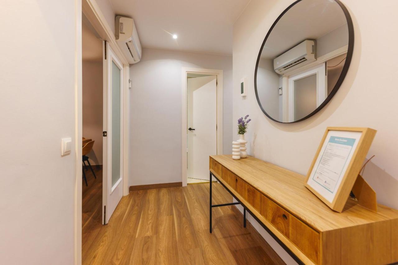 Bravissimo Figuerola, Spacious 3-Bedroom Apartment Girona Exterior photo