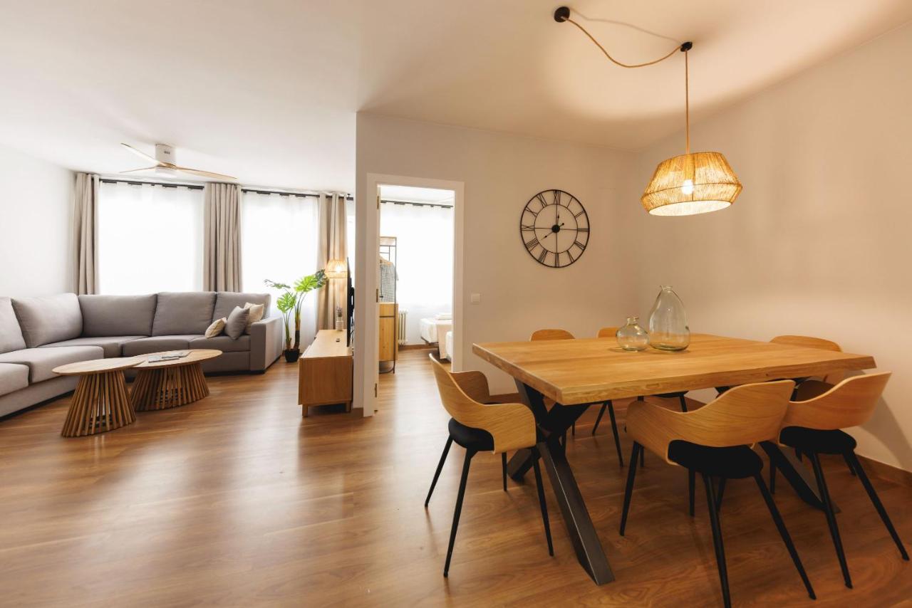 Bravissimo Figuerola, Spacious 3-Bedroom Apartment Girona Exterior photo