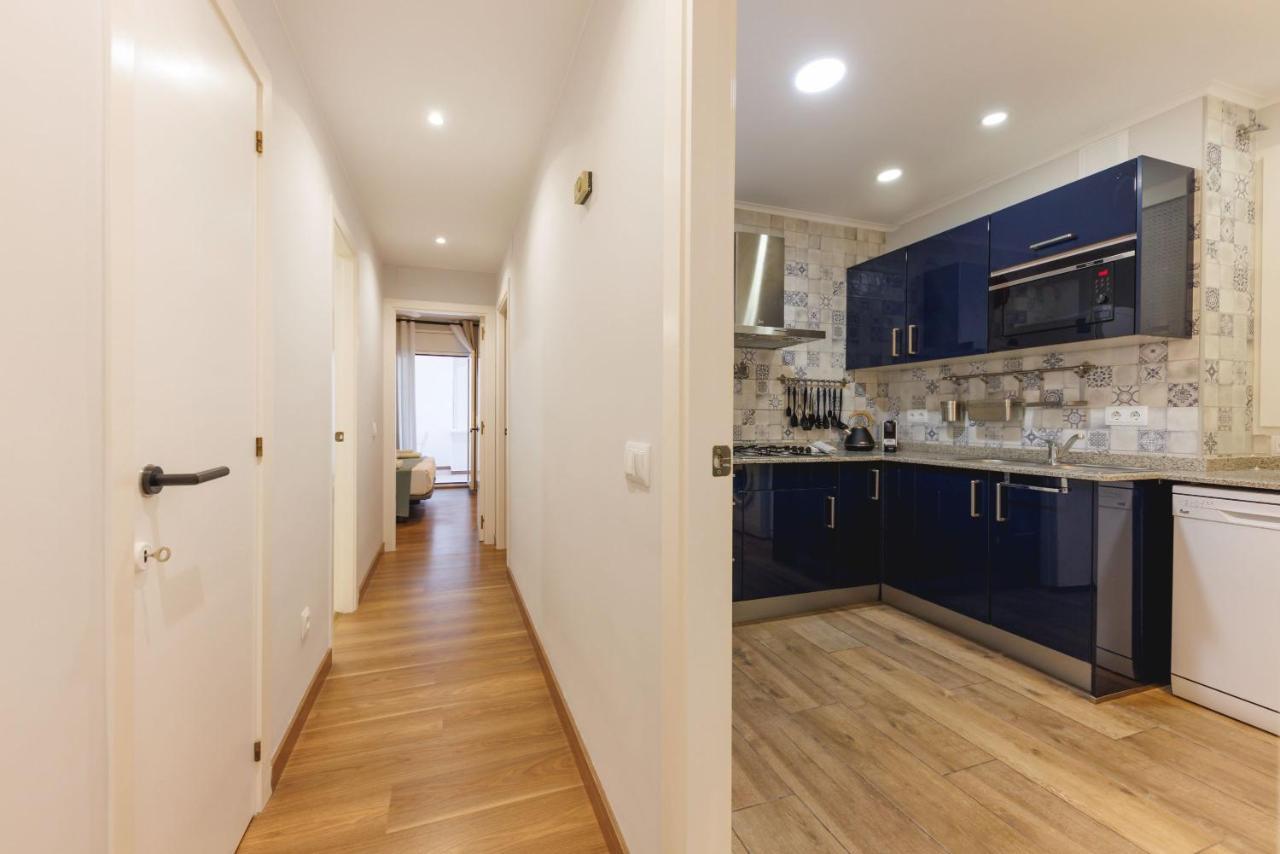 Bravissimo Figuerola, Spacious 3-Bedroom Apartment Girona Exterior photo